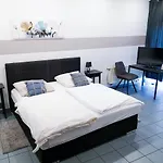 Zur Schlemmerscheune Hotel Weilerbach