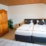 Hotel Zur Schlemmerscheune Weilerbach