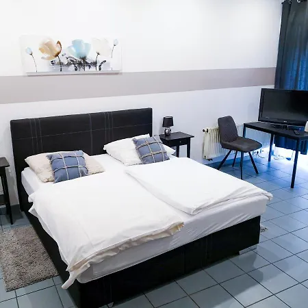 Zur Schlemmerscheune Hotel Weilerbach