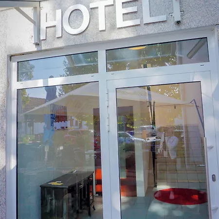 Zur Schlemmerscheune Hotel Weilerbach
