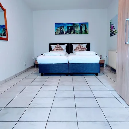 Hotel Zur Schlemmerscheune 3*