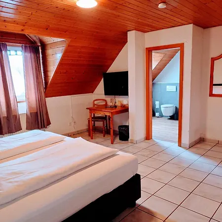 Zur Schlemmerscheune 3* Weilerbach