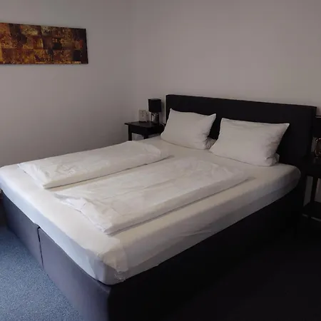 Zur Schlemmerscheune 3*