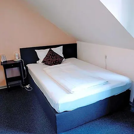 Zur Schlemmerscheune Hotel