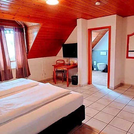 Zur Schlemmerscheune Hotel Weilerbach